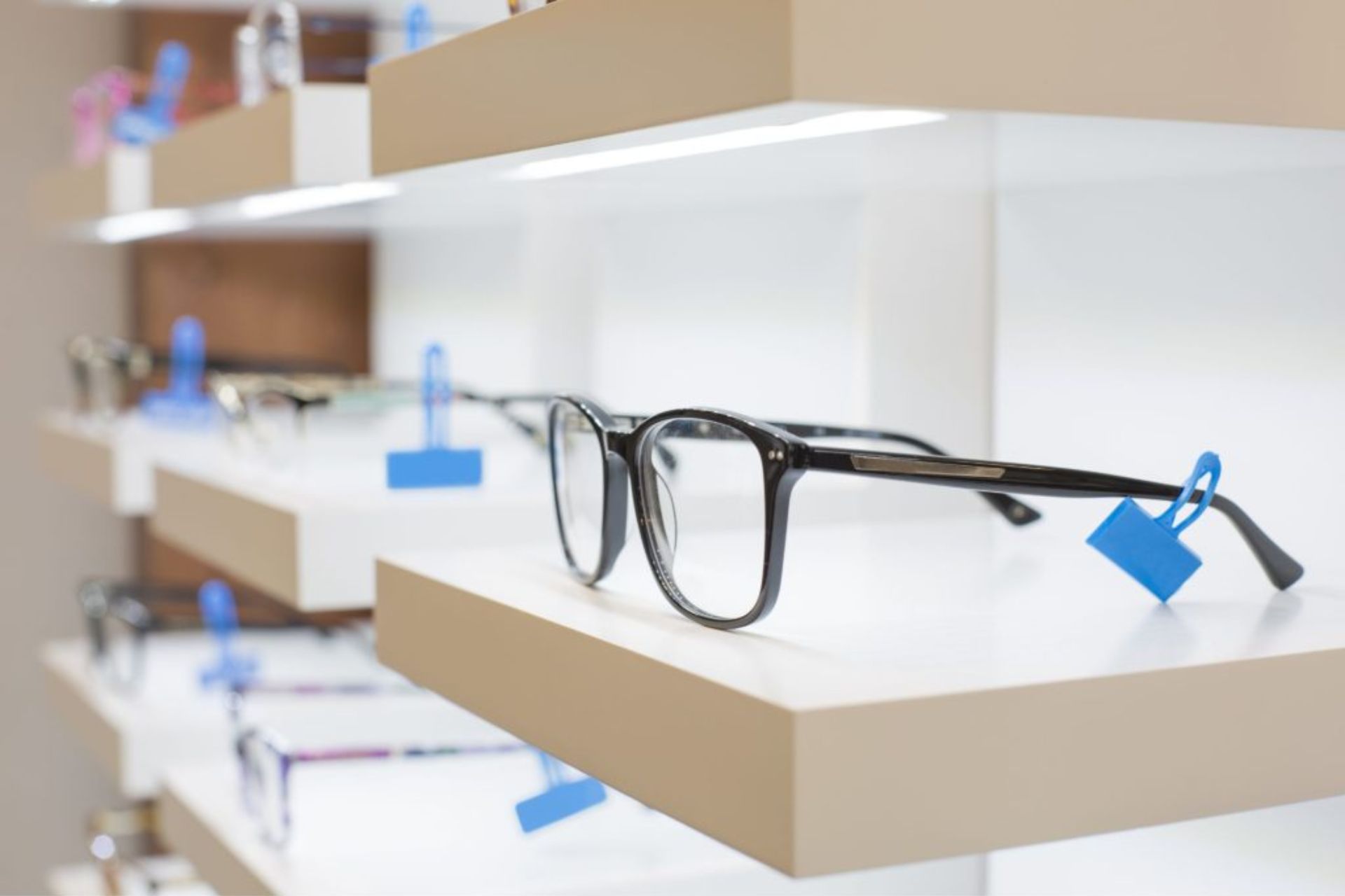 fotismos katastimatos optikon Kmstoredesign
